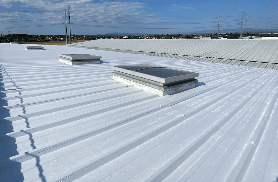 entretien toit blanc<br />
solution étanchéité cool roof