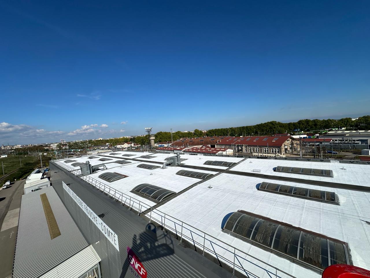 peinture isolante pour toit